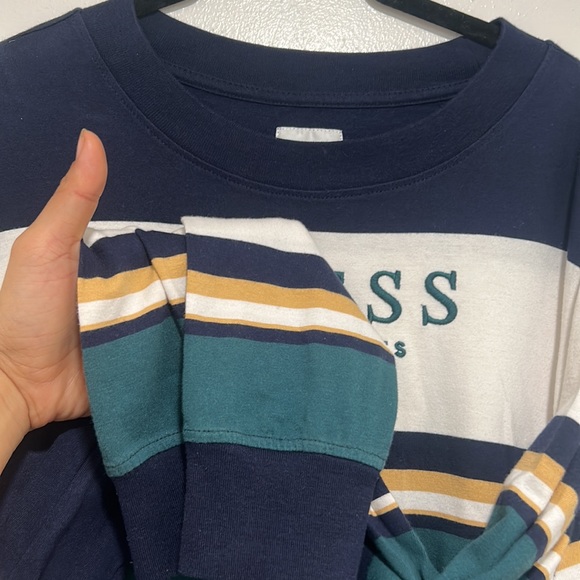 2 guys shirts the GUESS is a S and the HUF is M - Picture 2 of 4